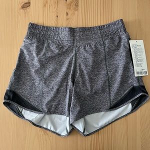 Lululemon Hotty Hot HR Short 4in Lined
